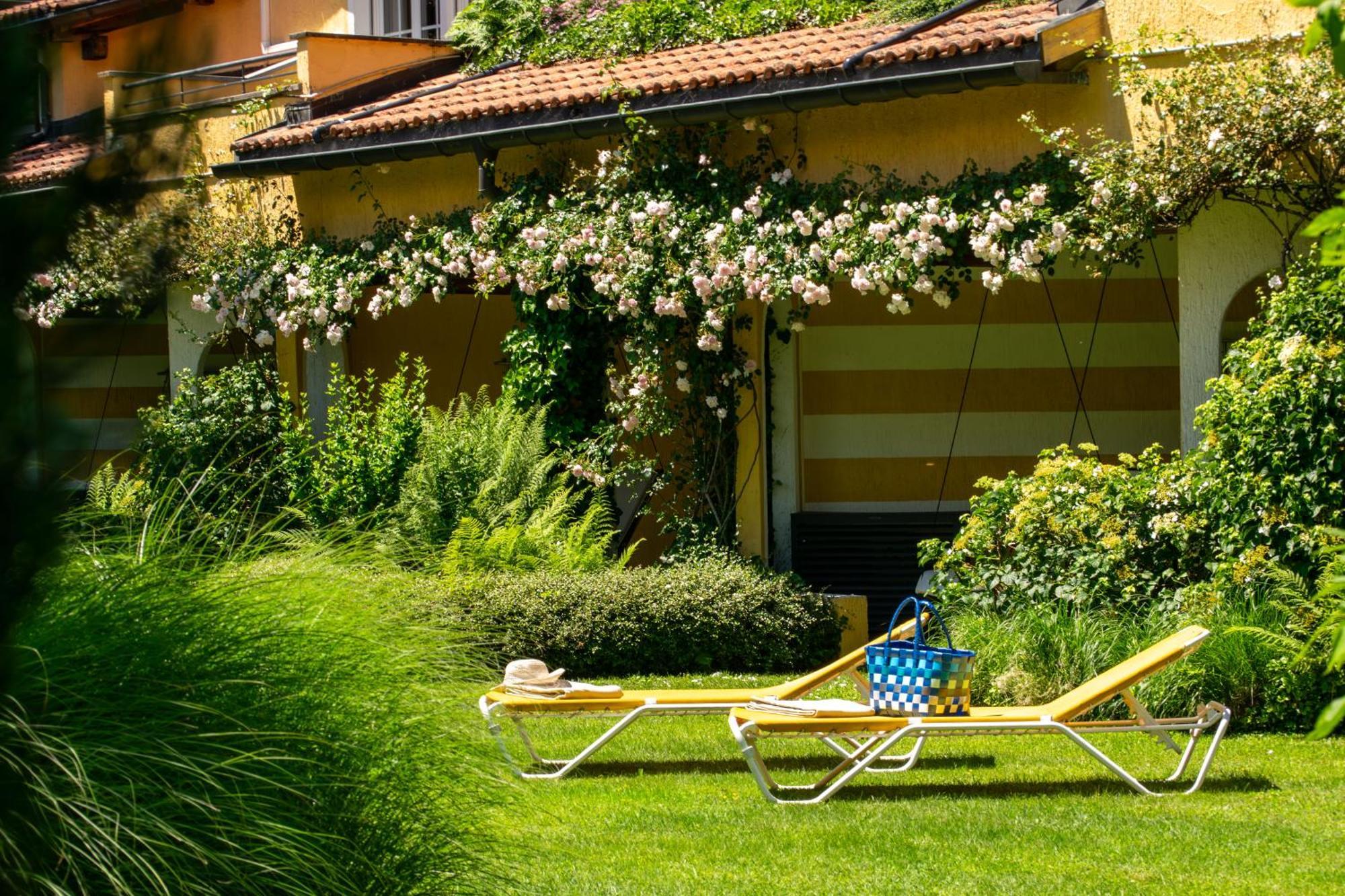 Albergo Losone Exteriör bild