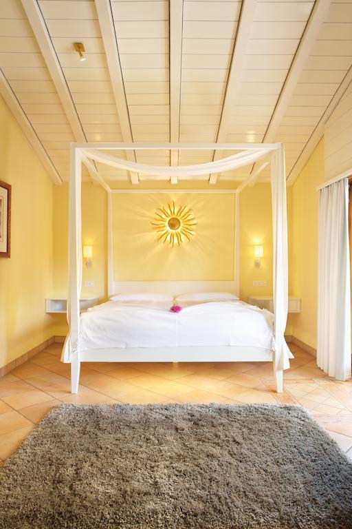 Albergo Losone Rum bild
